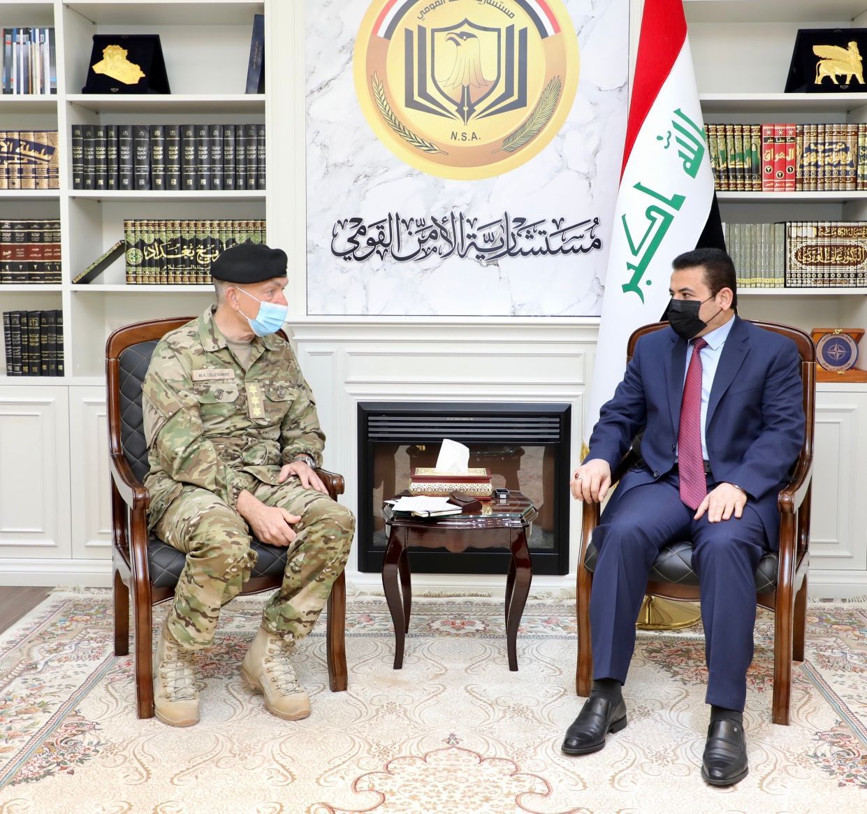 الأعرجي مع آنكر - صورة: مستشارية الأمن الوطني